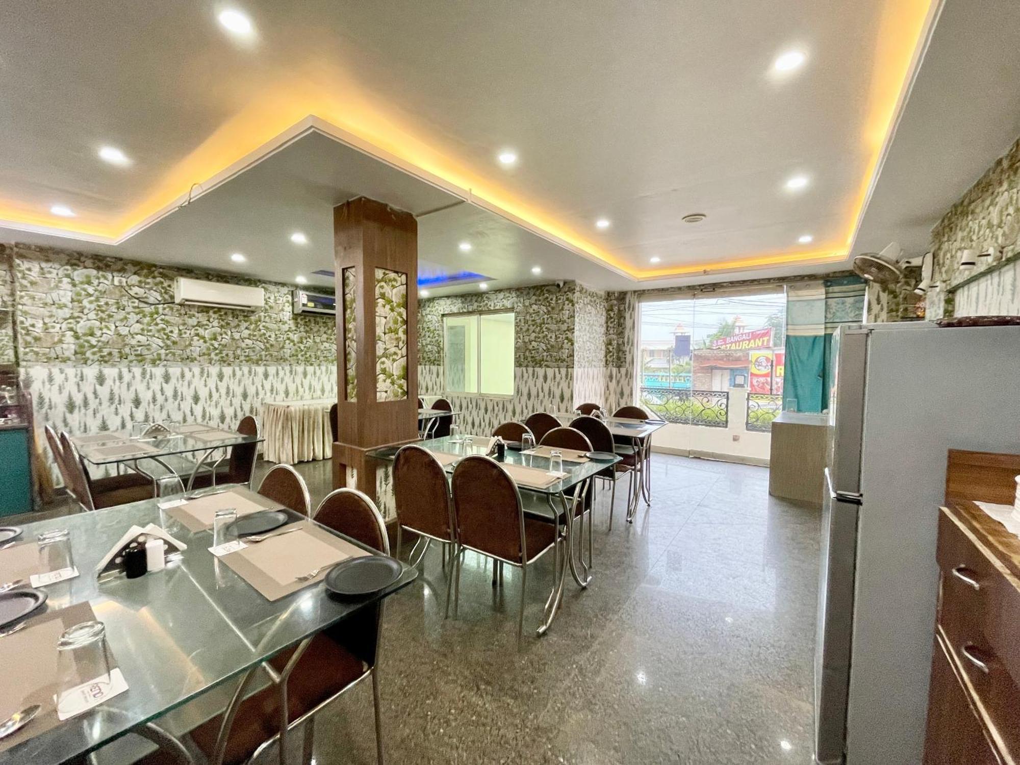 Hotel Trends In Puri Exterior photo