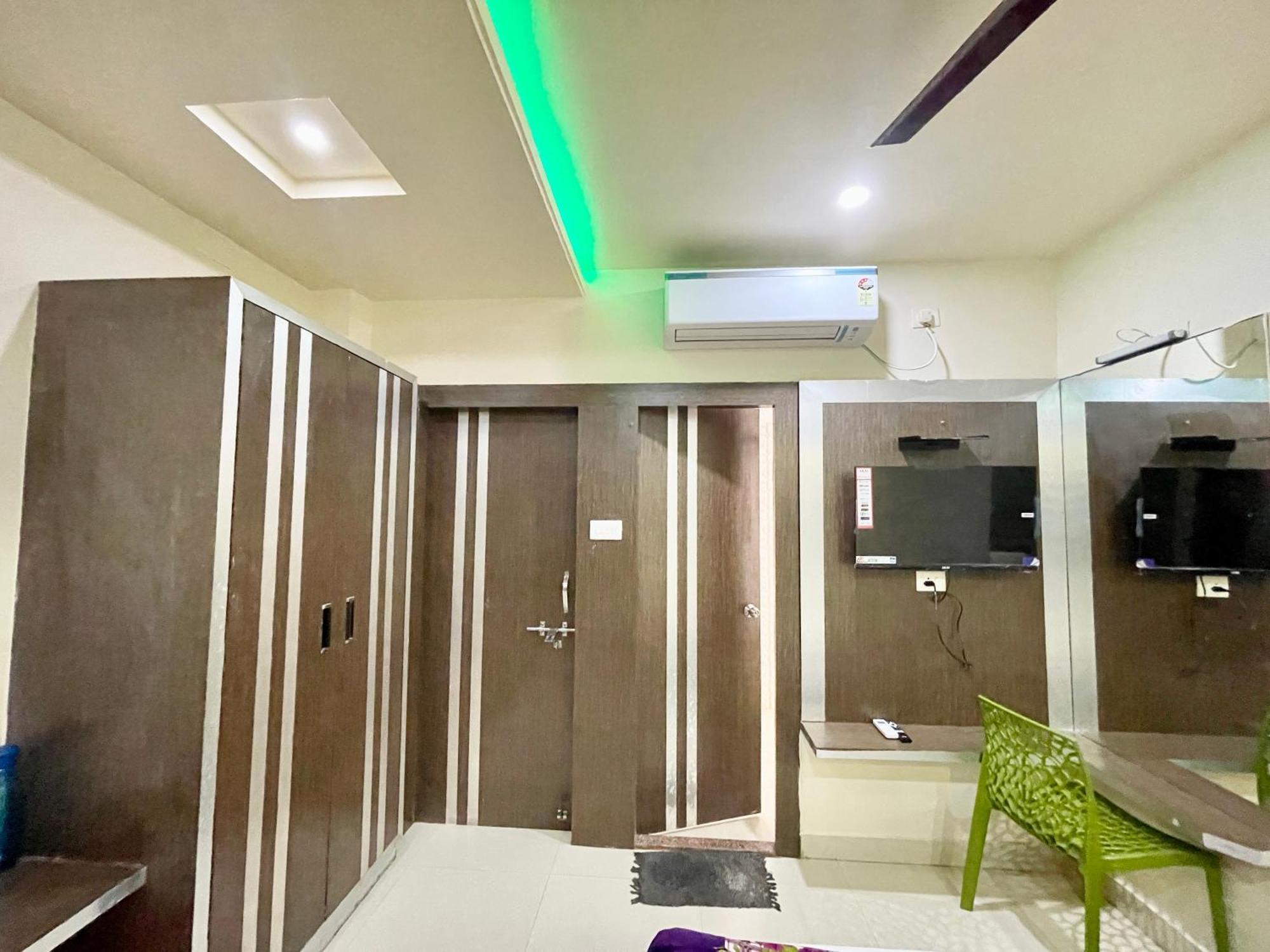 Hotel Trends In Puri Exterior photo